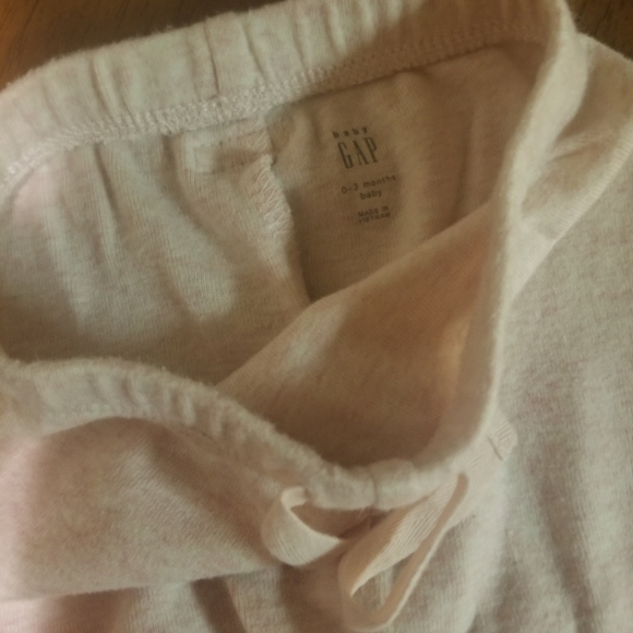 Gap Onies and Pants set! - Picture 10 of 10